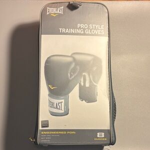 Everlast Black Pro Style Boxing Gloves
